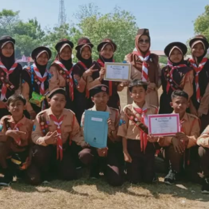 Ekstrakurikuler Pramuka SMPN 4 Kamal
